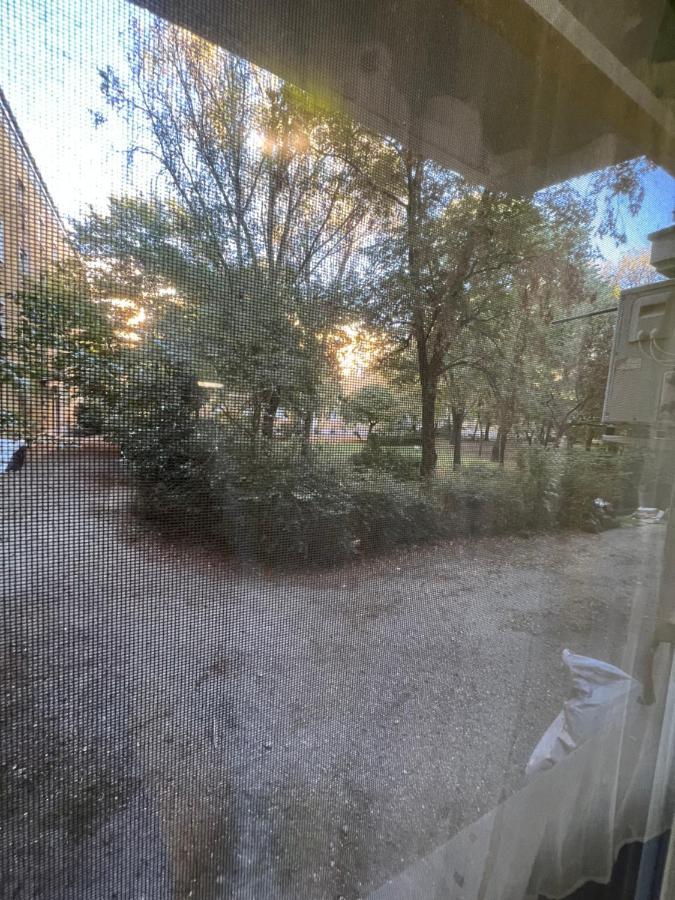 Family Friendly Apartman Будапеща Екстериор снимка